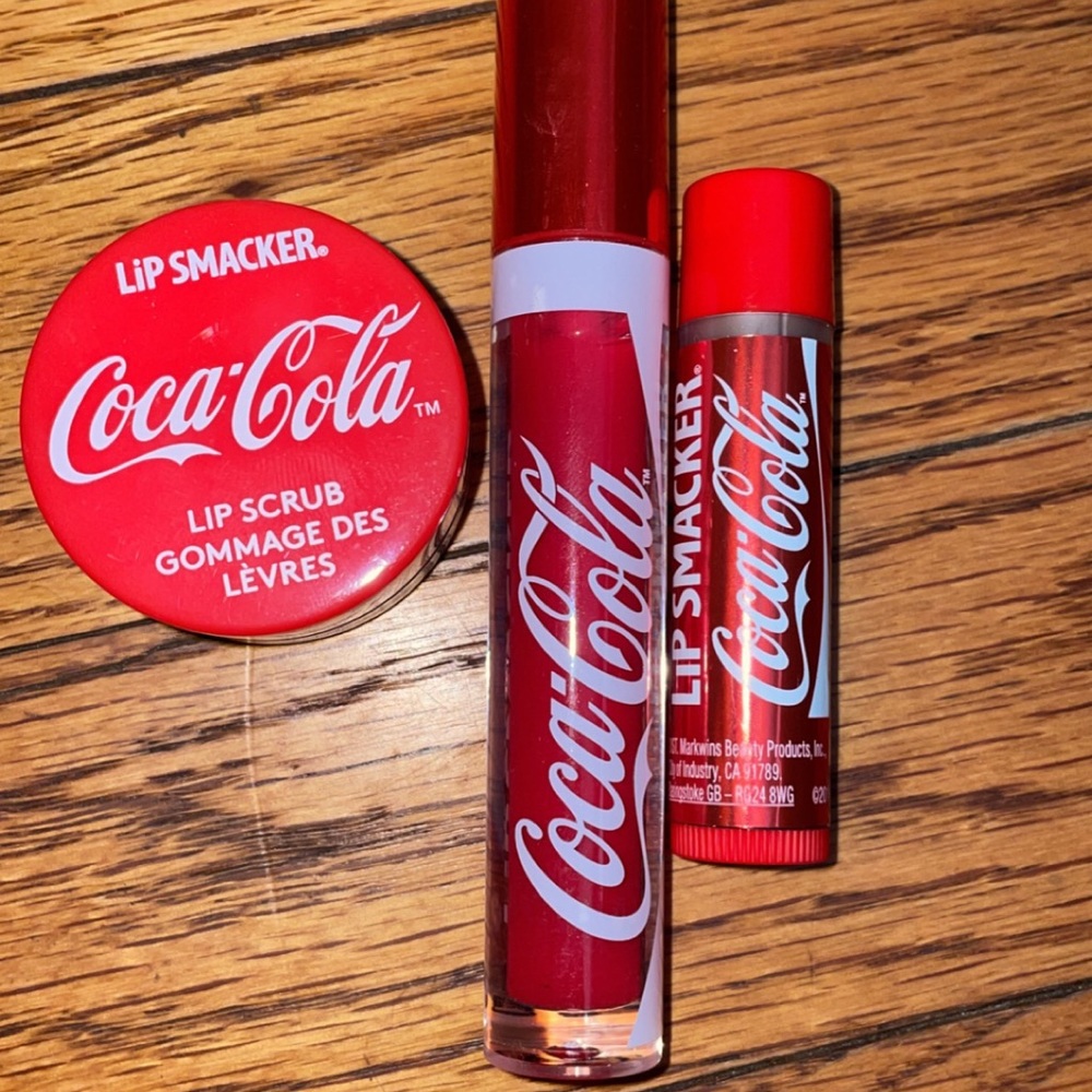 Coca Cola lip smacker set